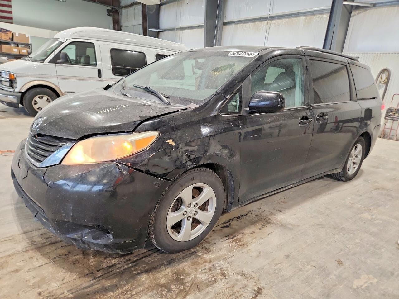 TOYOTA SIENNA