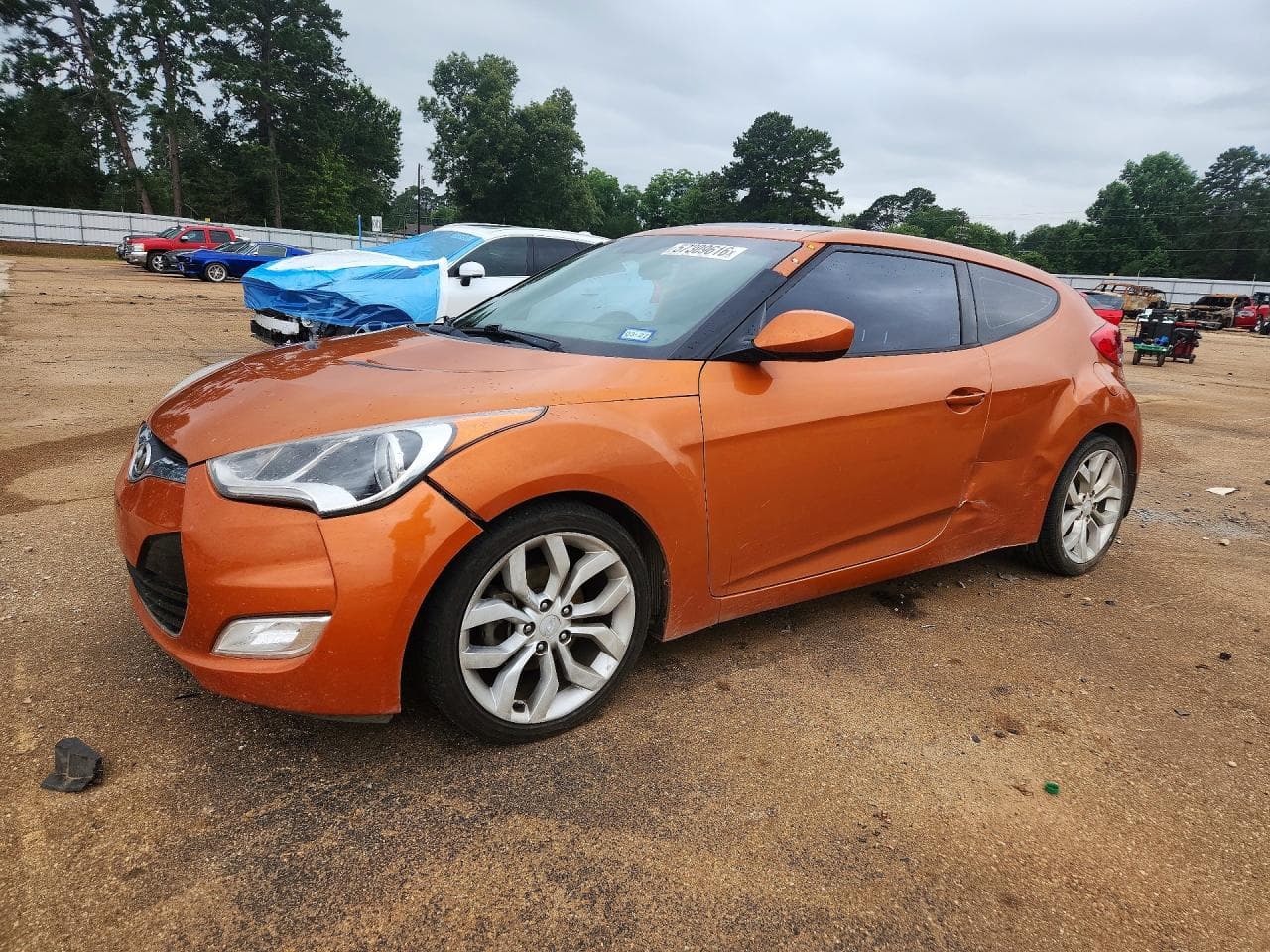 HYUNDAI VELOSTER
