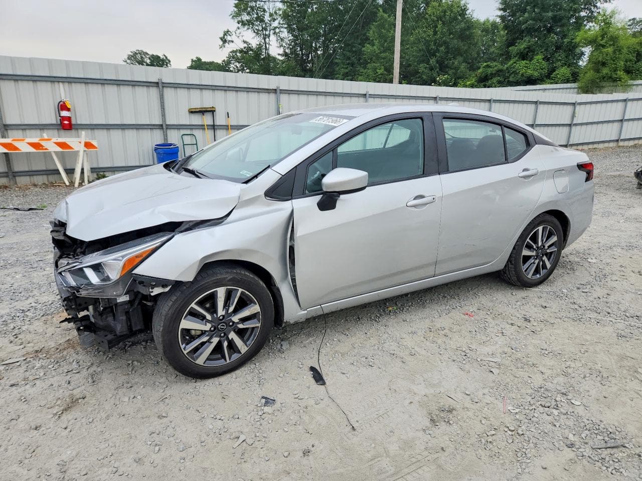NISSAN VERSA