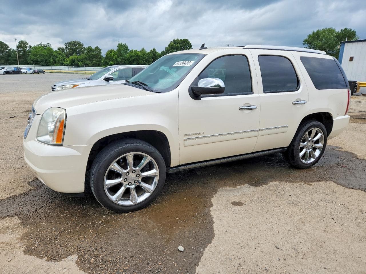 GMC YUKON
