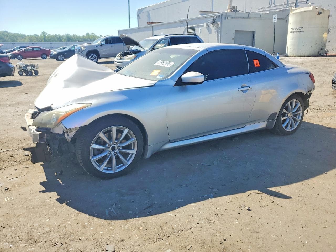 2011 INFINITI G37 CONVERTIBLE