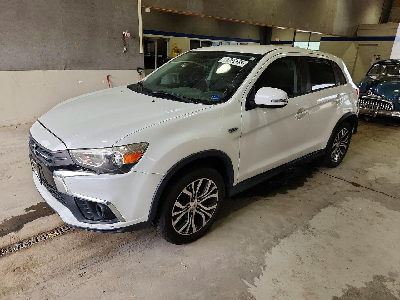 MITSUBISHI OUTLANDER SPORT