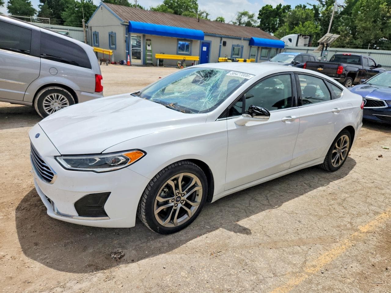 FORD FUSION