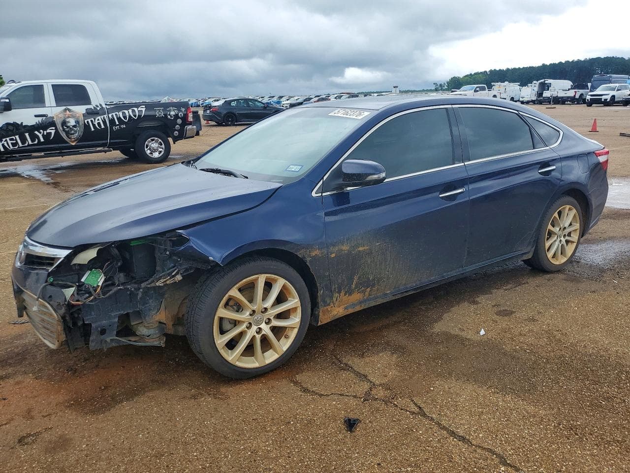 TOYOTA AVALON