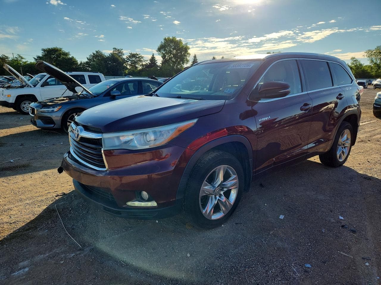 TOYOTA HIGHLANDER HYBRID