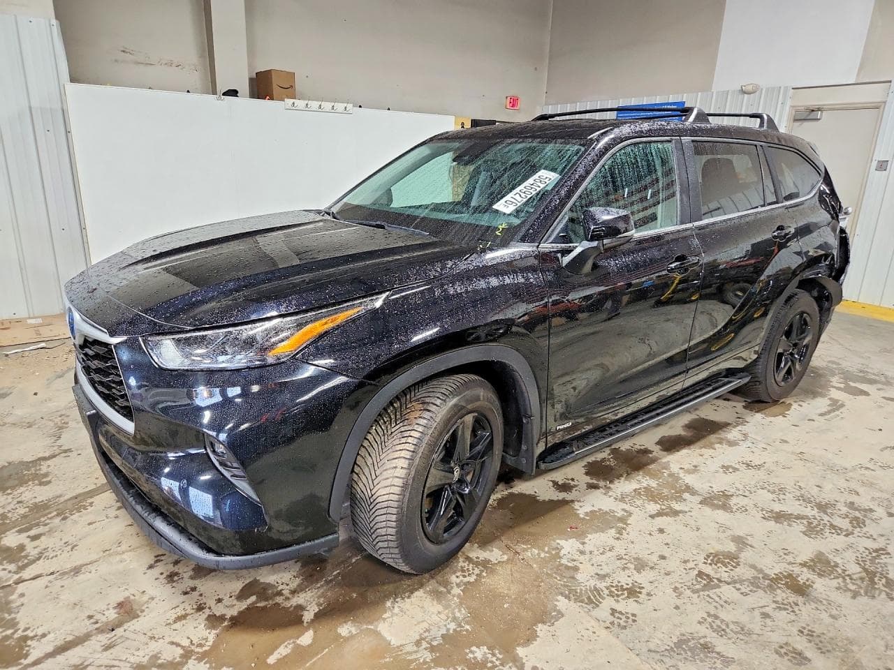 TOYOTA HIGHLANDER