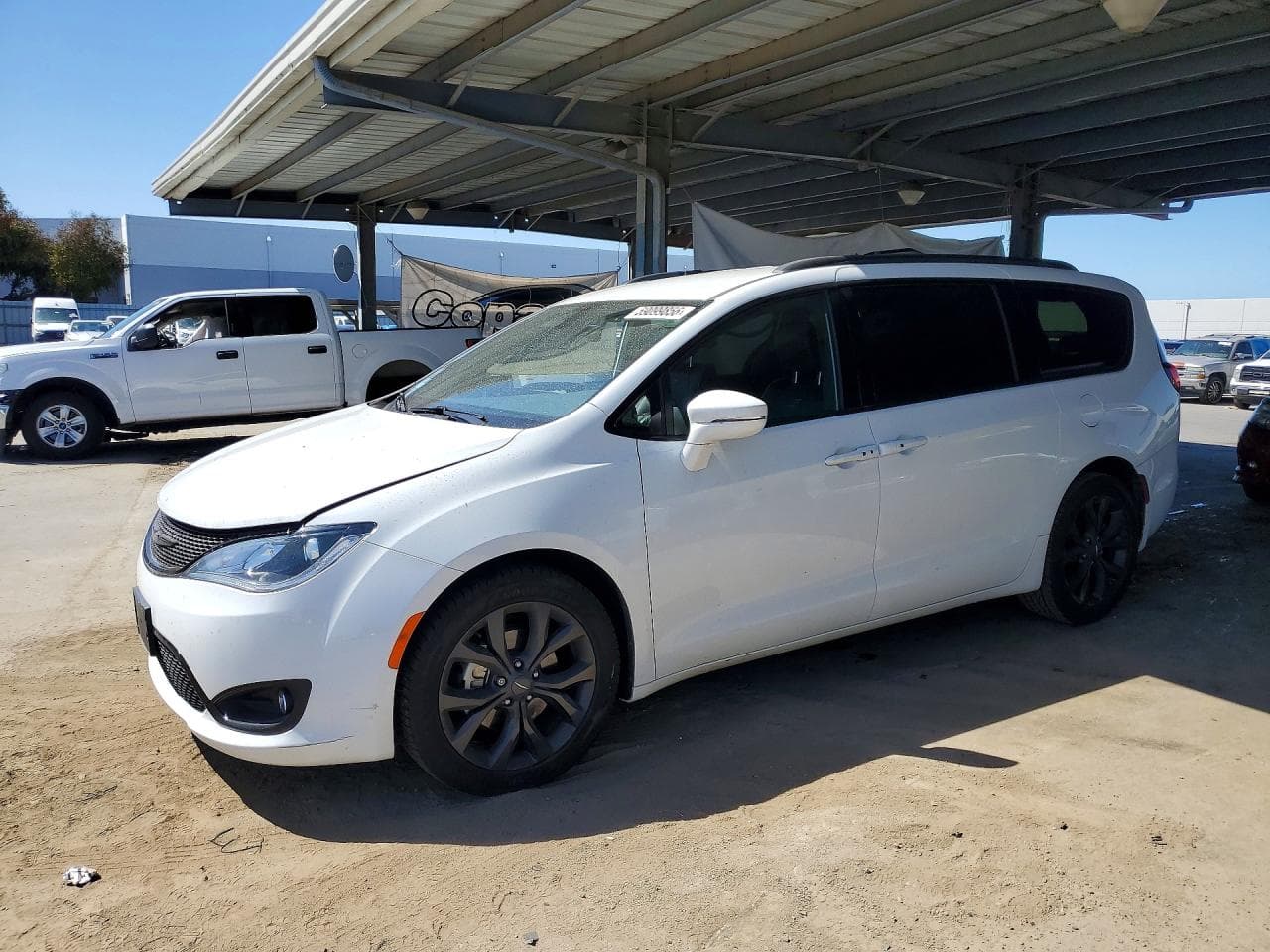 CHRYSLER PACIFICA