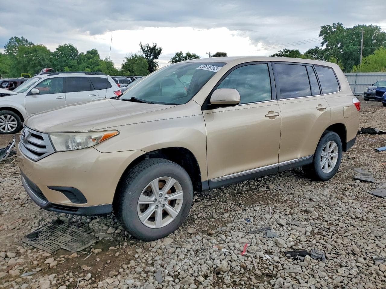 TOYOTA HIGHLANDER