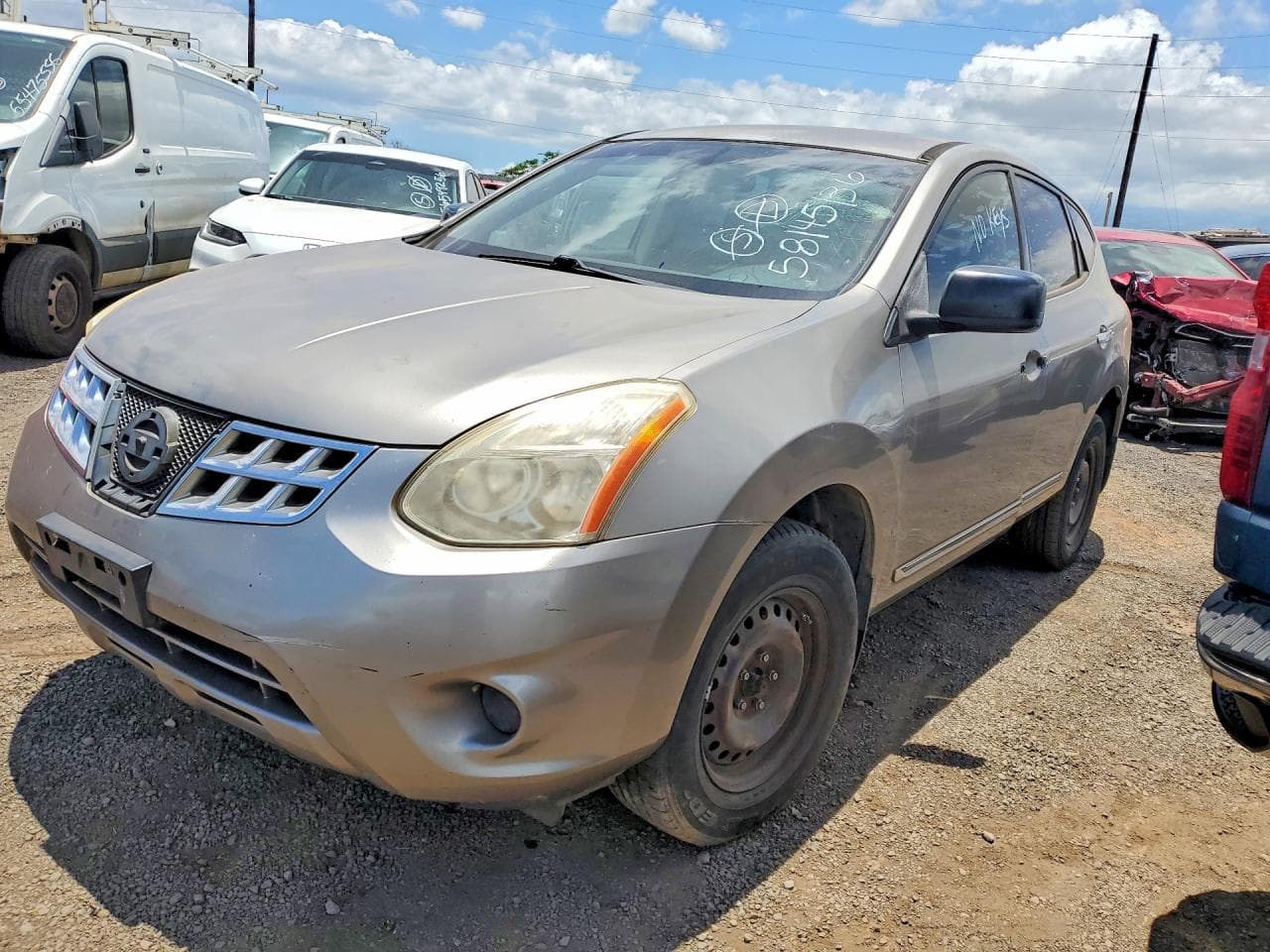 NISSAN ROGUE