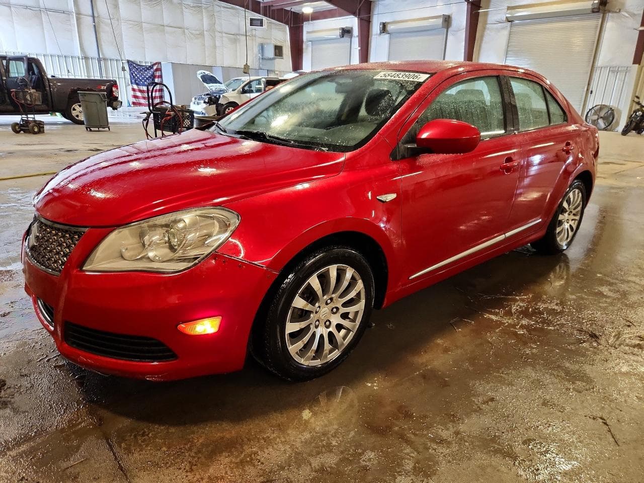 2013 SUZUKI KIZASHI