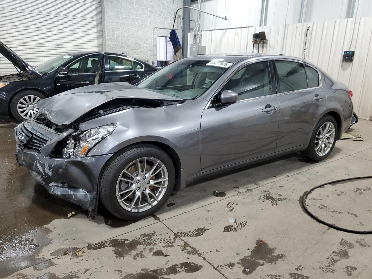 INFINITI G37 SEDAN