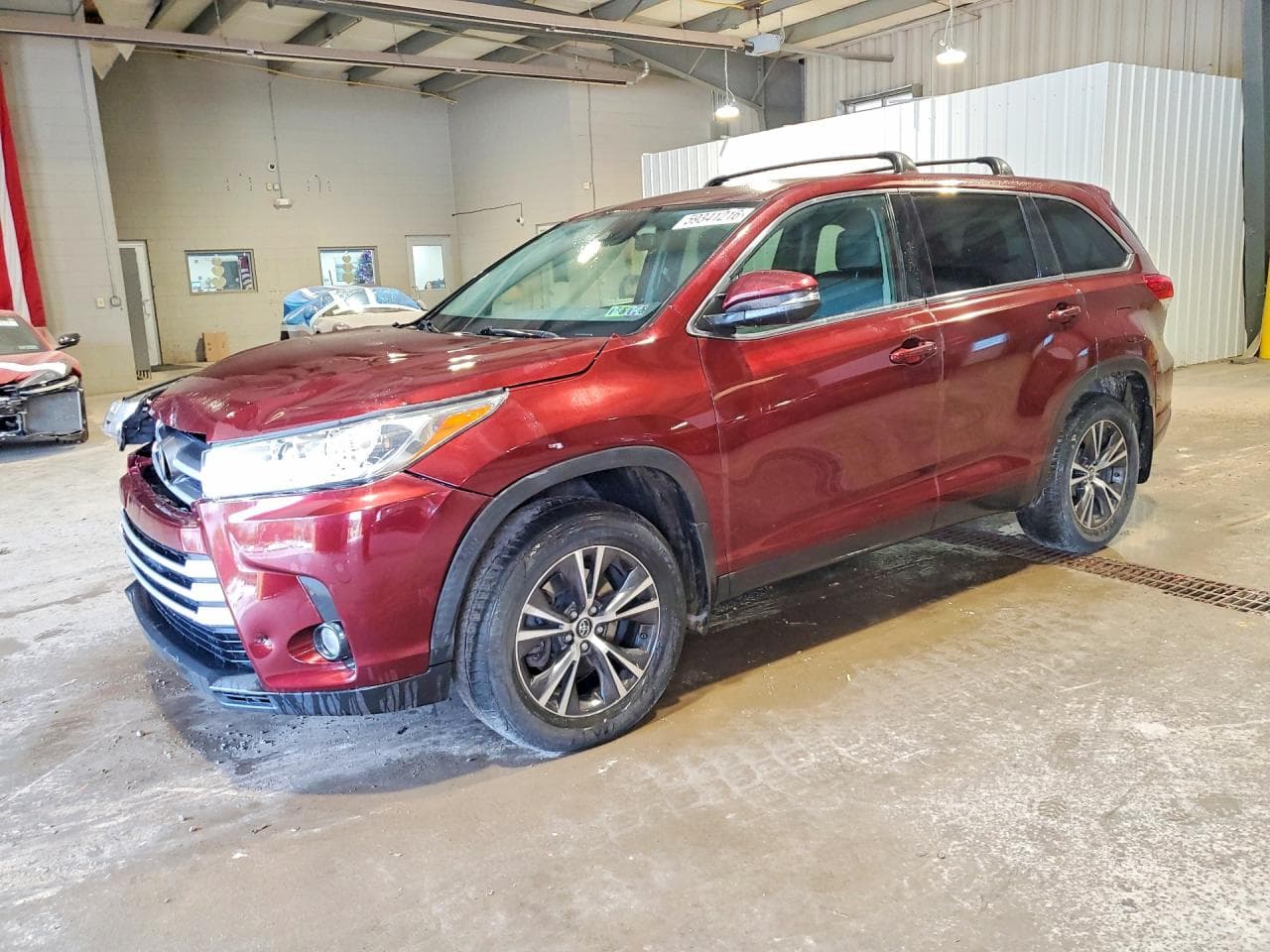 TOYOTA HIGHLANDER