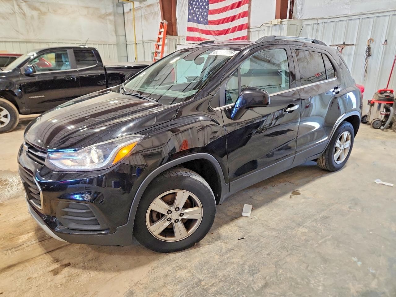 CHEVROLET TRAX