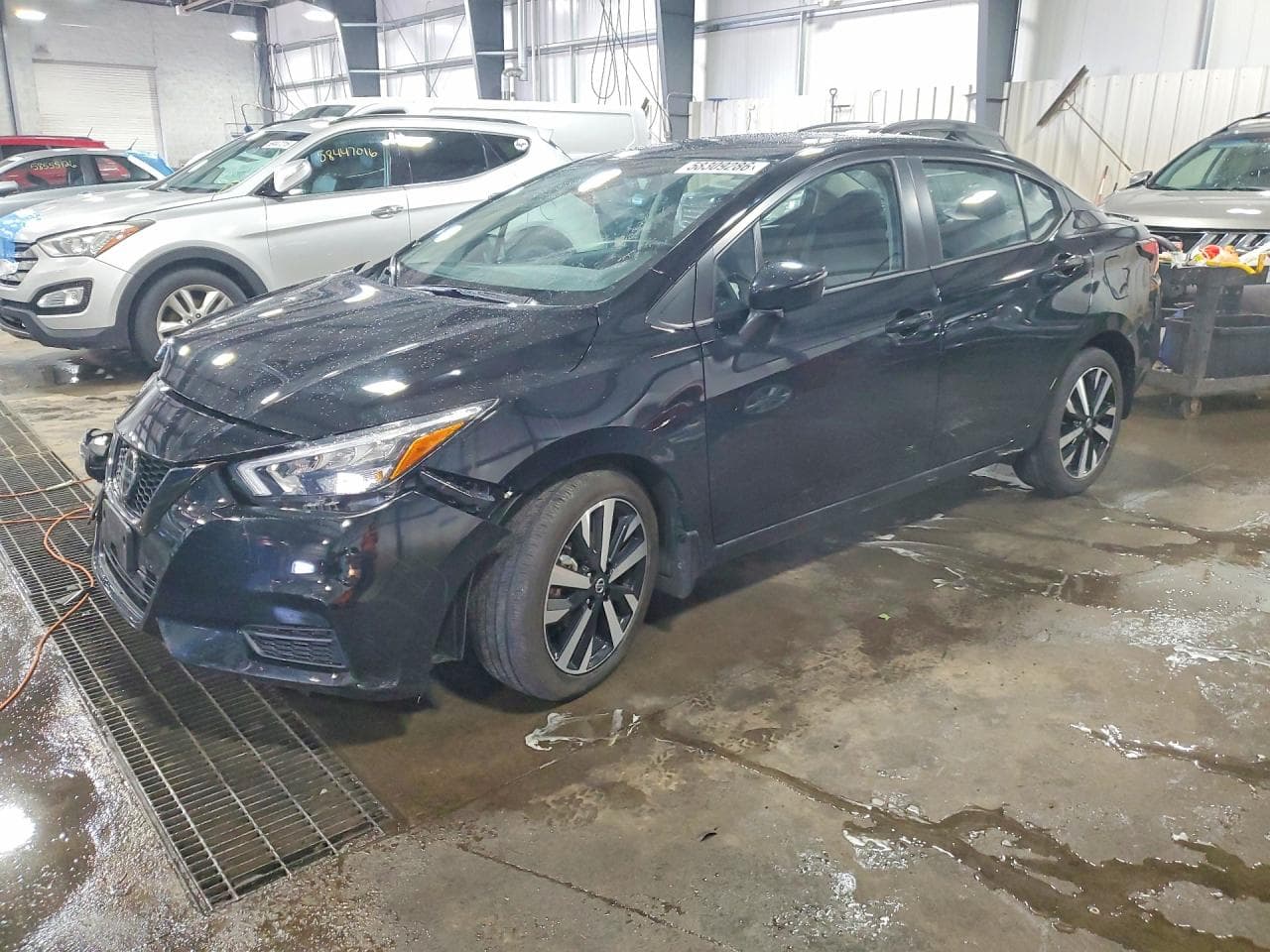 NISSAN VERSA