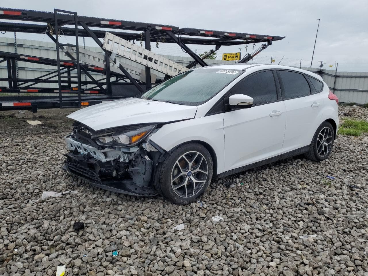 FORD FOCUS
