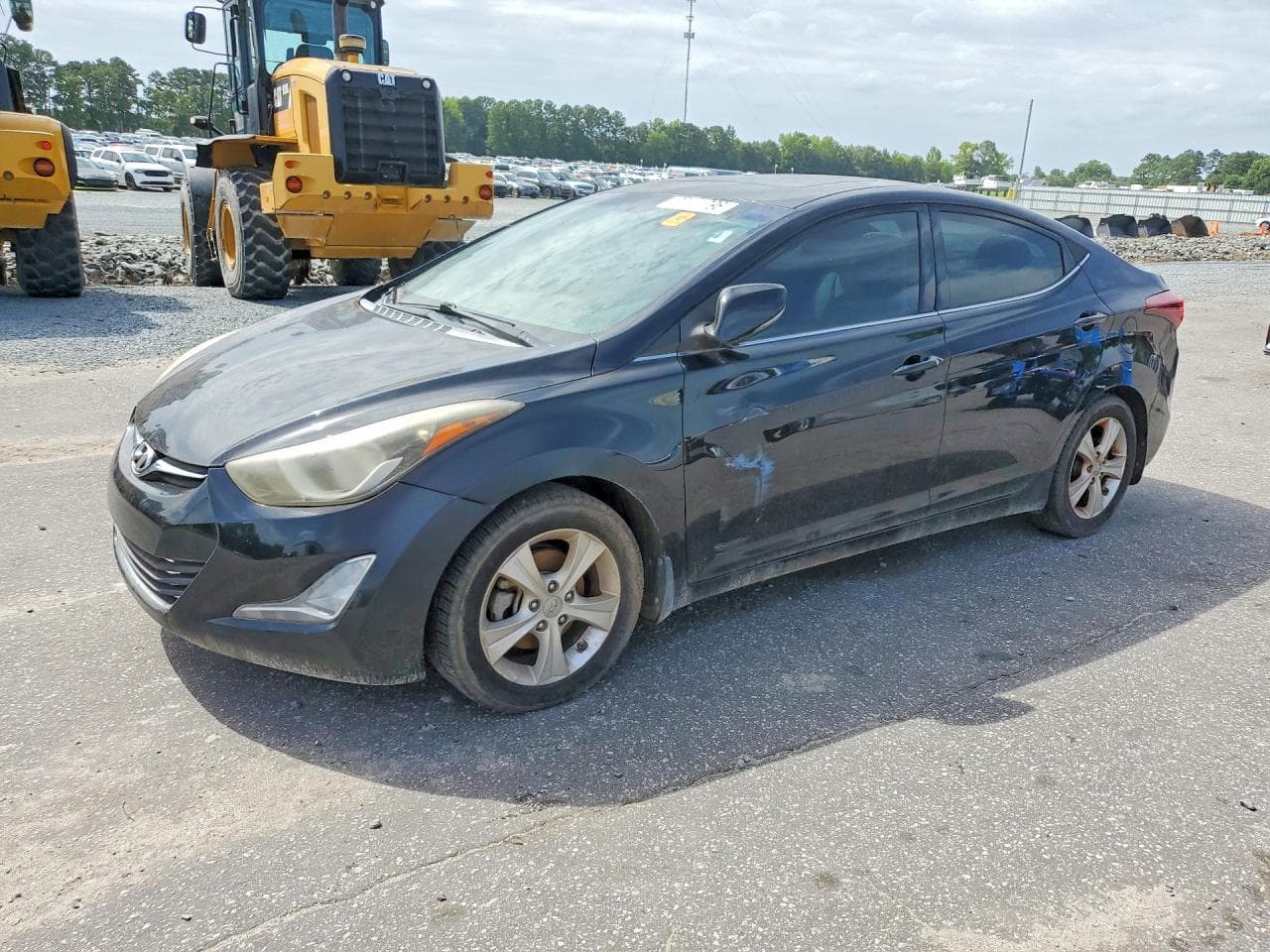 HYUNDAI ELANTRA
