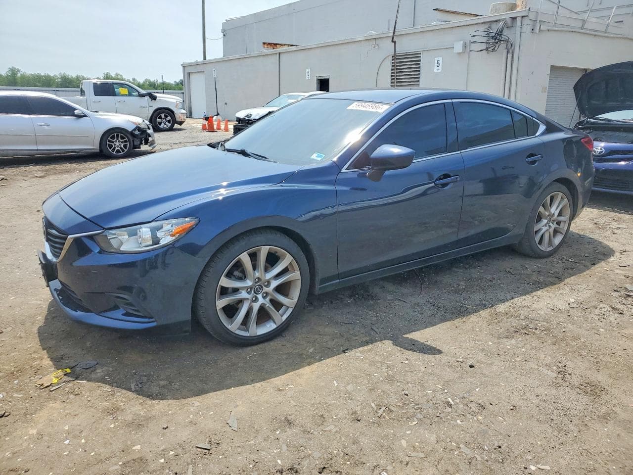MAZDA 6