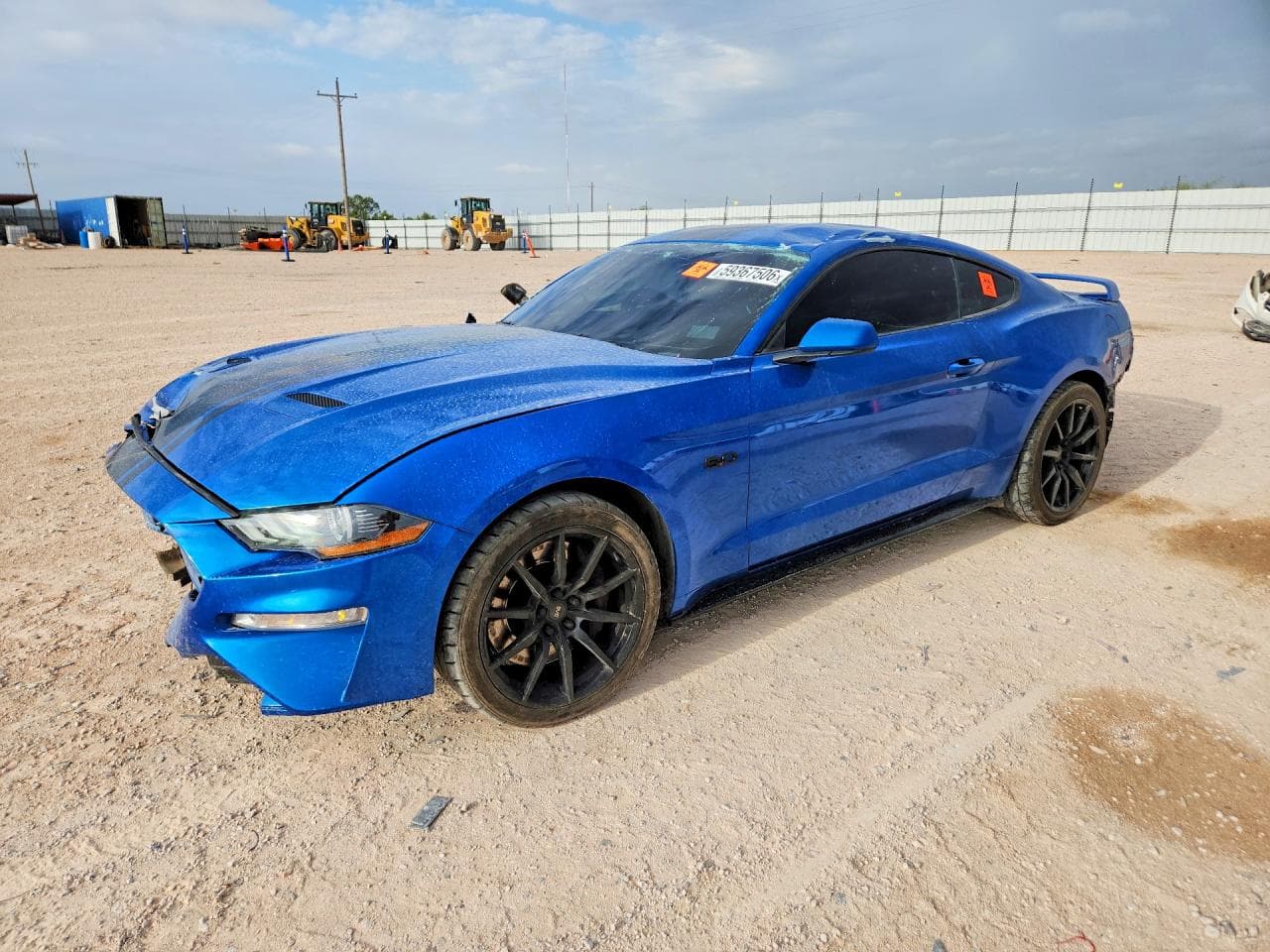 FORD MUSTANG