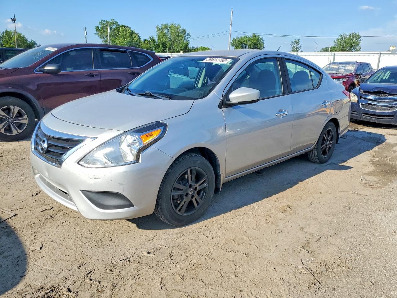 NISSAN VERSA