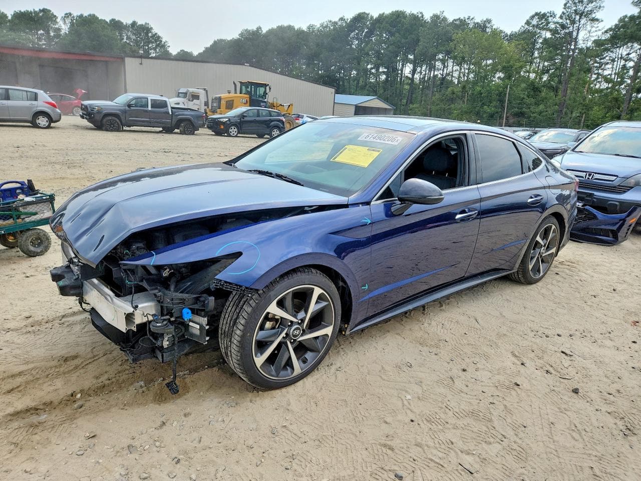 HYUNDAI SONATA