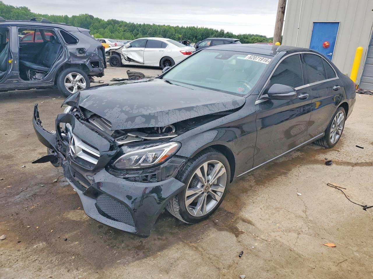 MERCEDES-BENZ C-CLASS