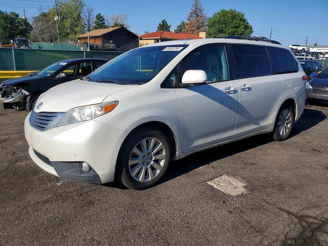 TOYOTA SIENNA