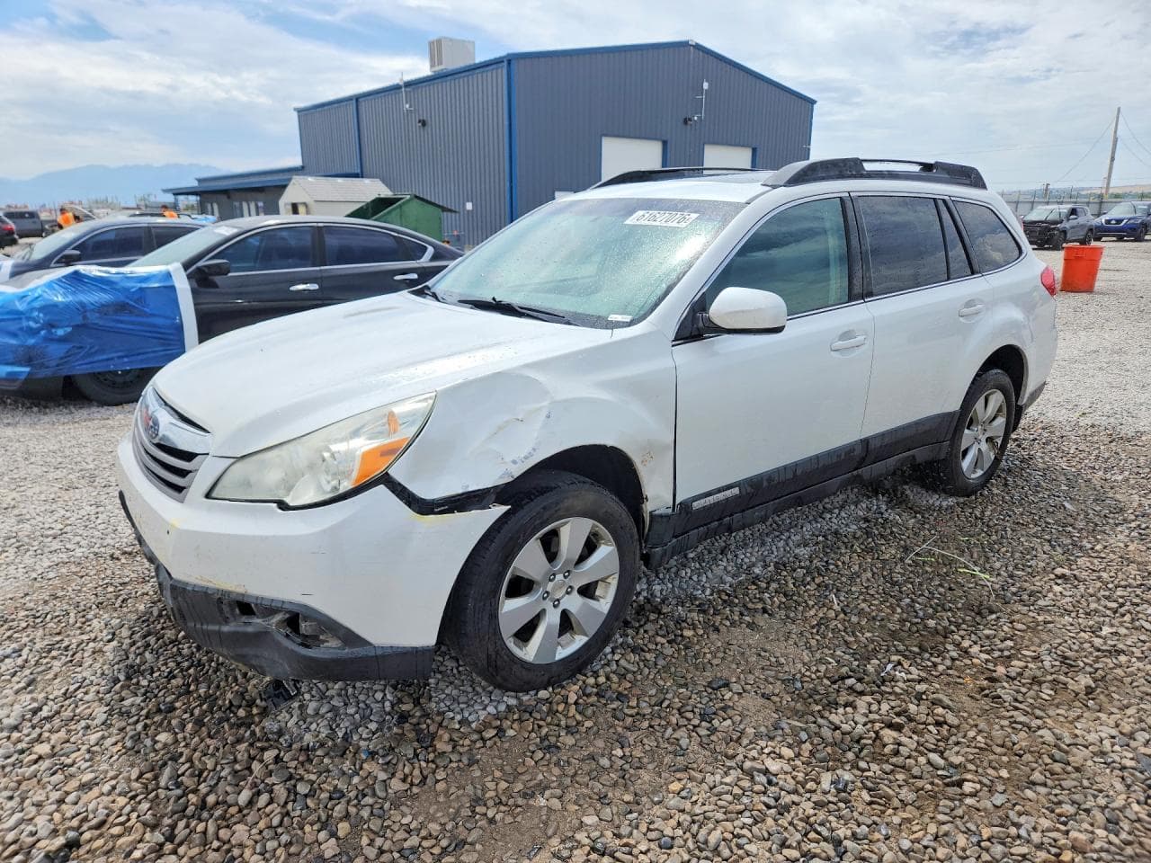 SUBARU OUTBACK