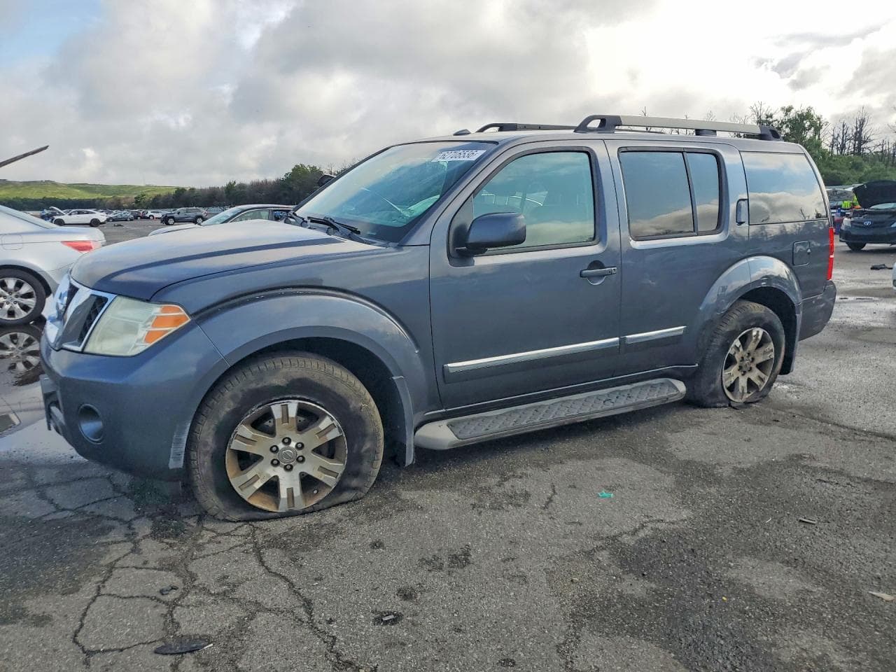 NISSAN PATHFINDER