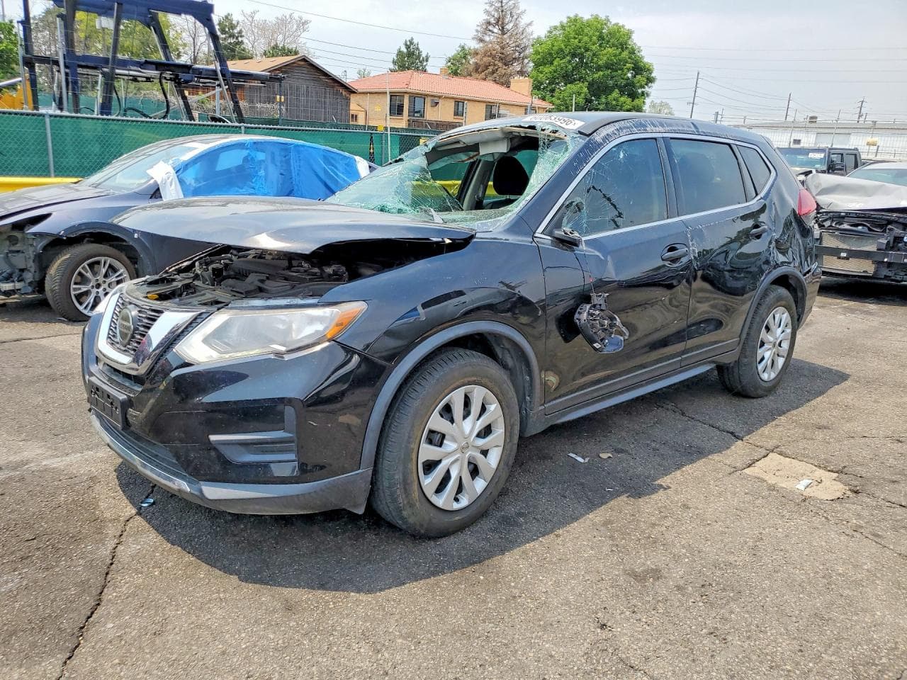 NISSAN ROGUE