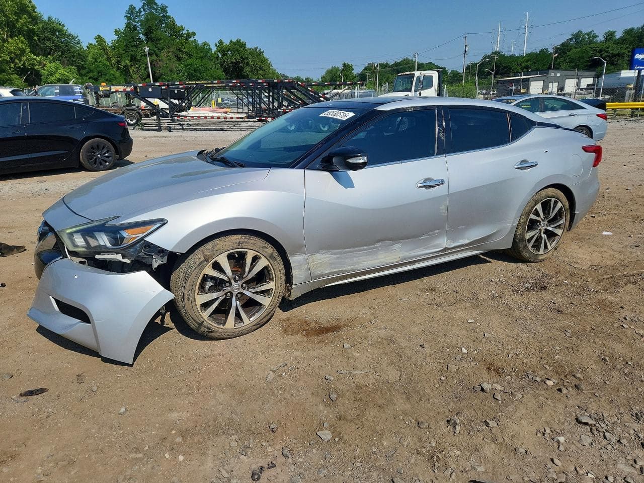 NISSAN MAXIMA