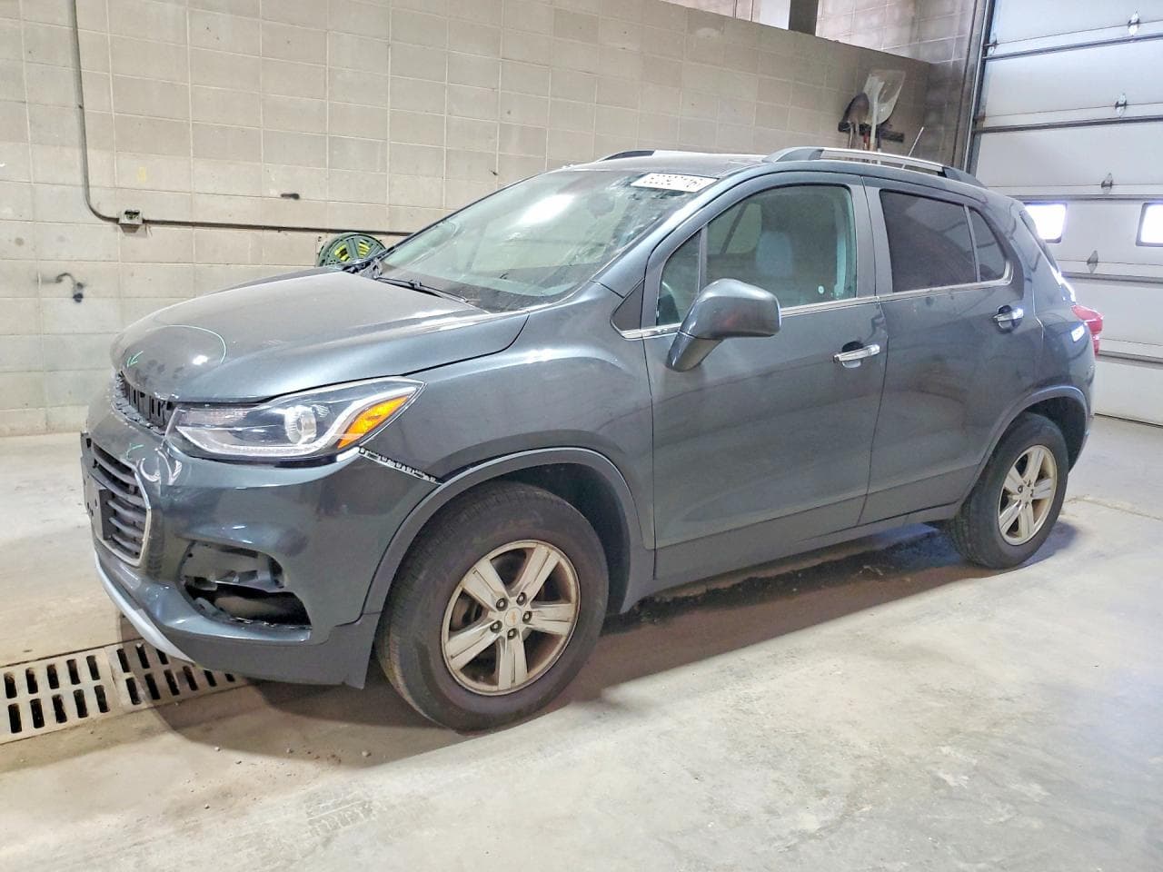 CHEVROLET TRAX