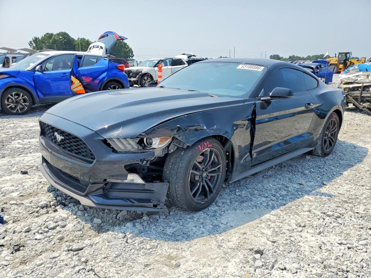 FORD MUSTANG