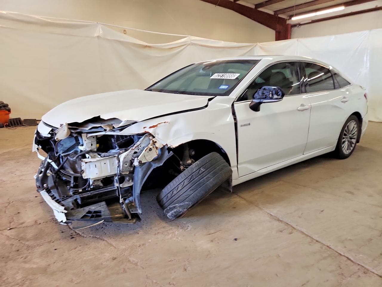 2019 TOYOTA AVALON HYBRID