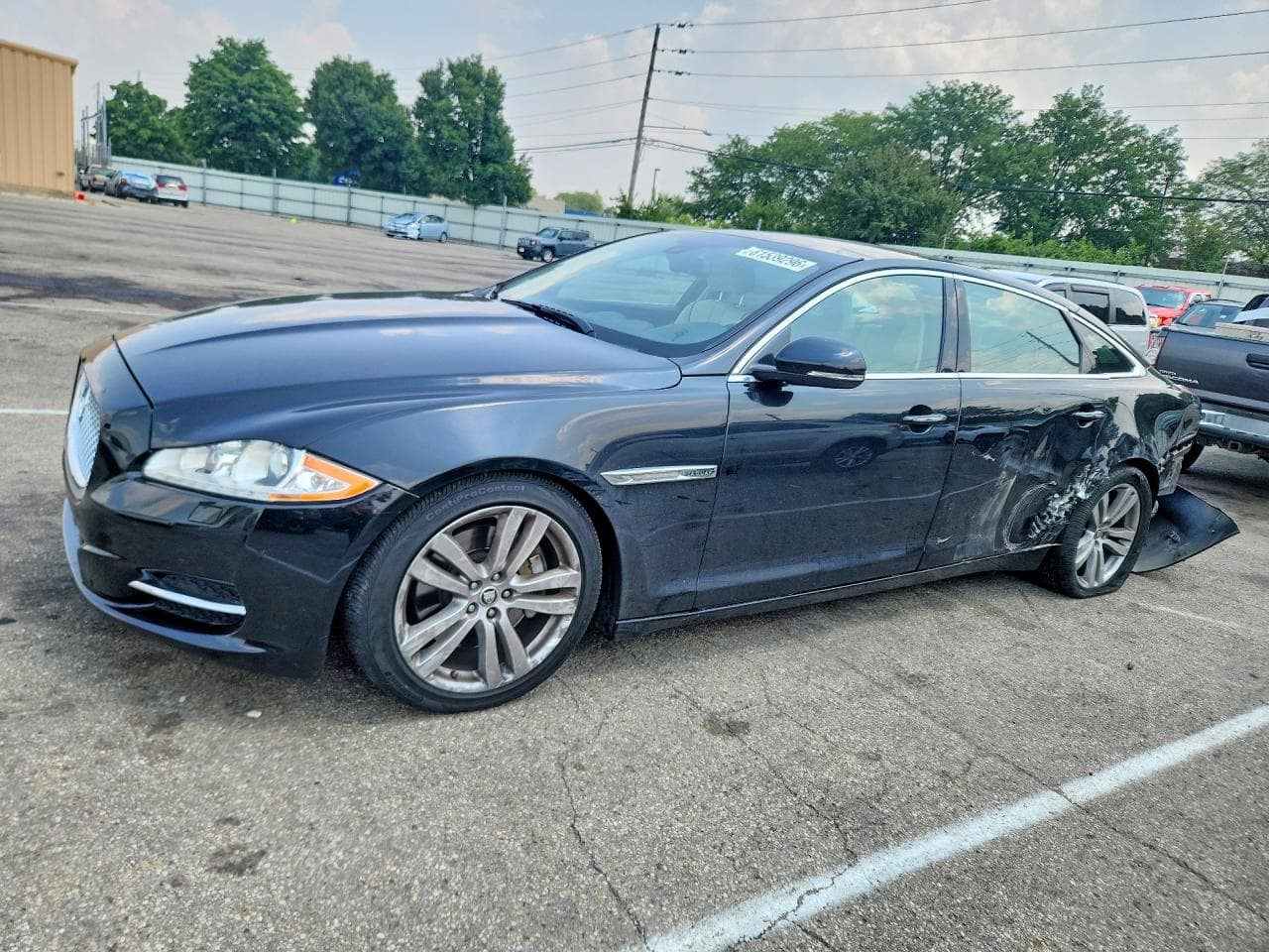 JAGUAR XJ