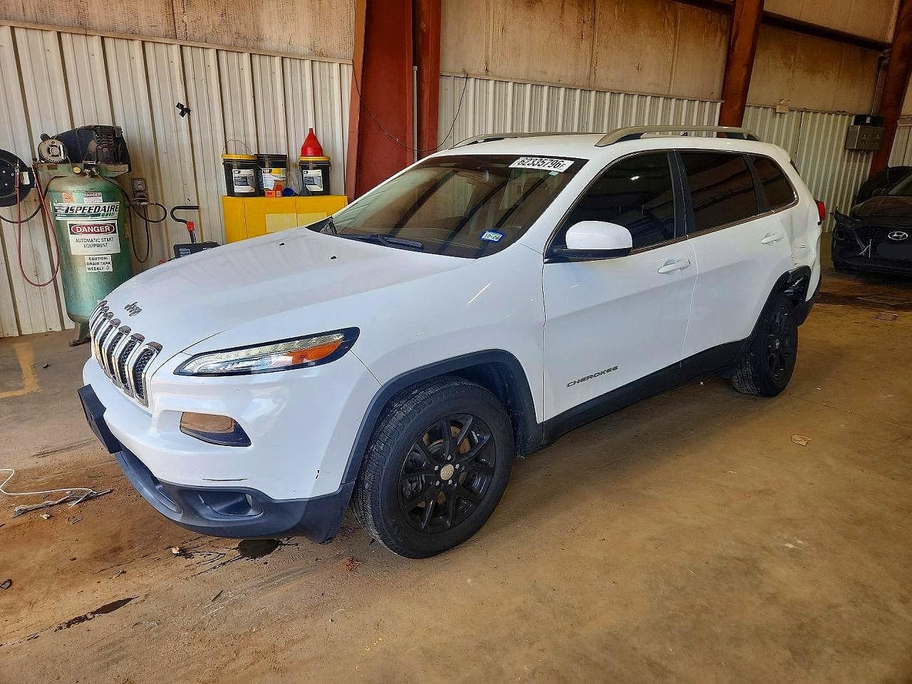 JEEP CHEROKEE