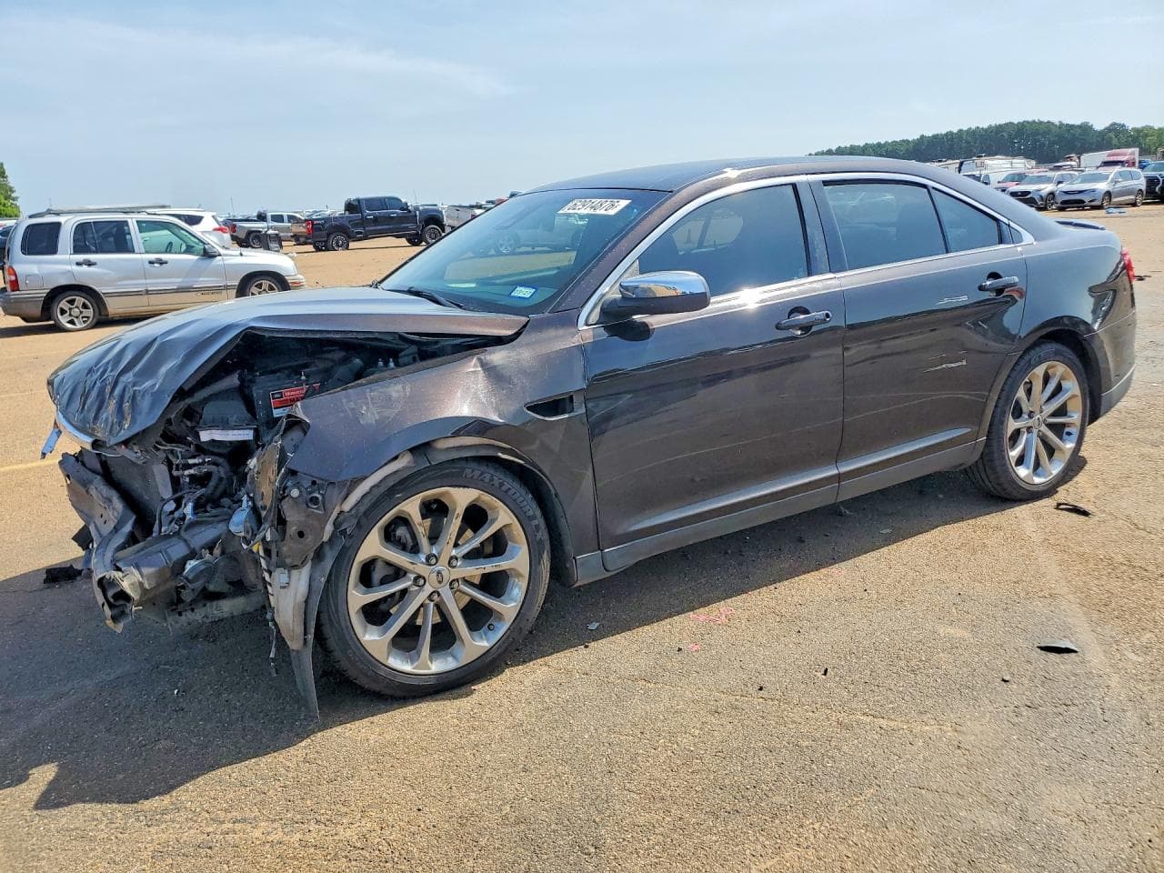 FORD TAURUS