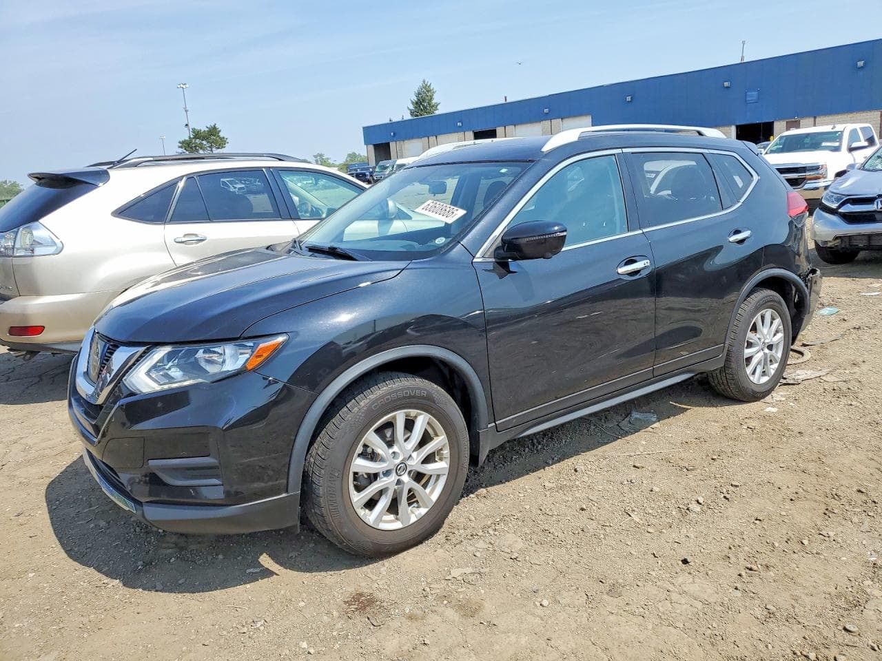 2017 NISSAN ROGUE