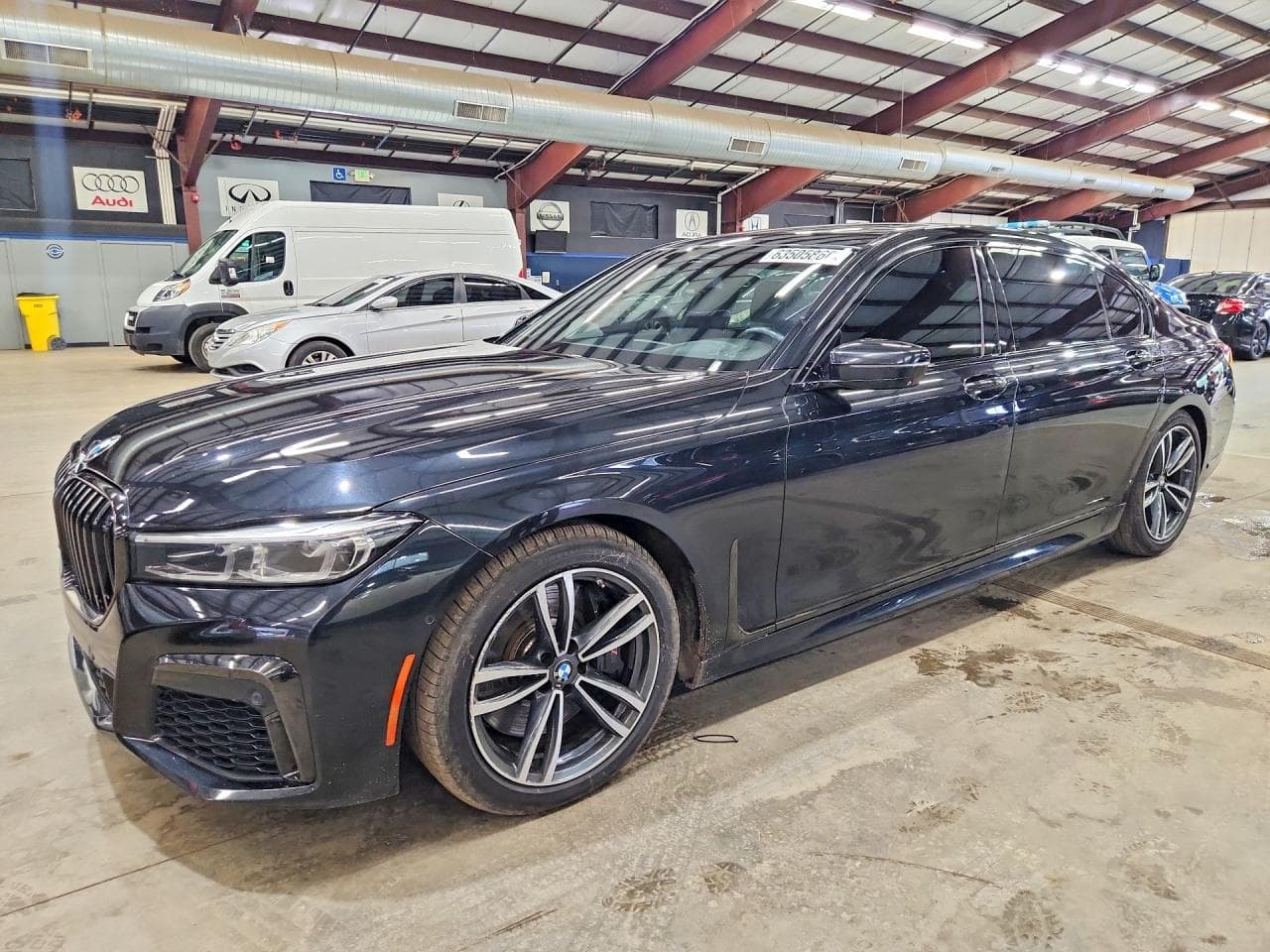 BMW 750