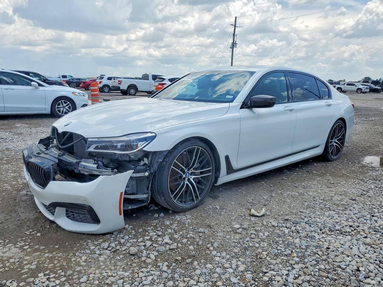 BMW 750