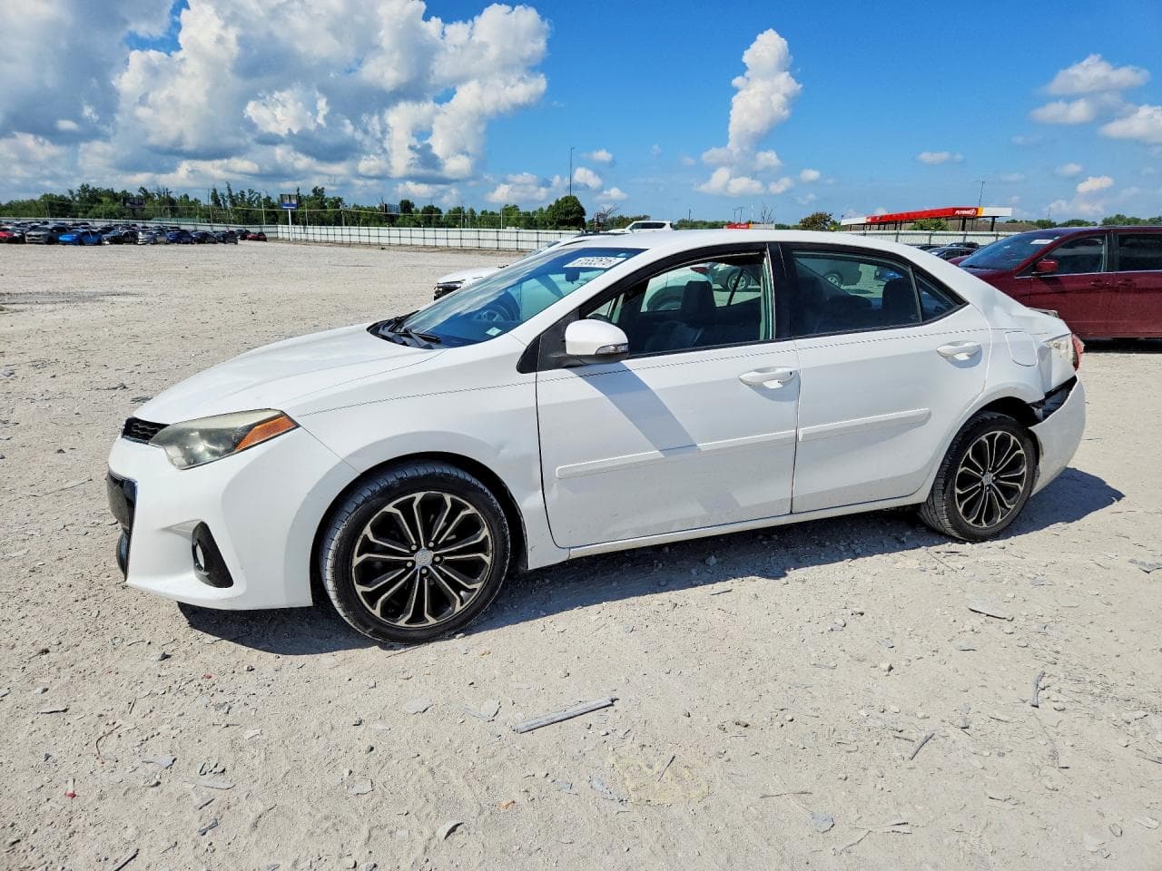 TOYOTA COROLLA