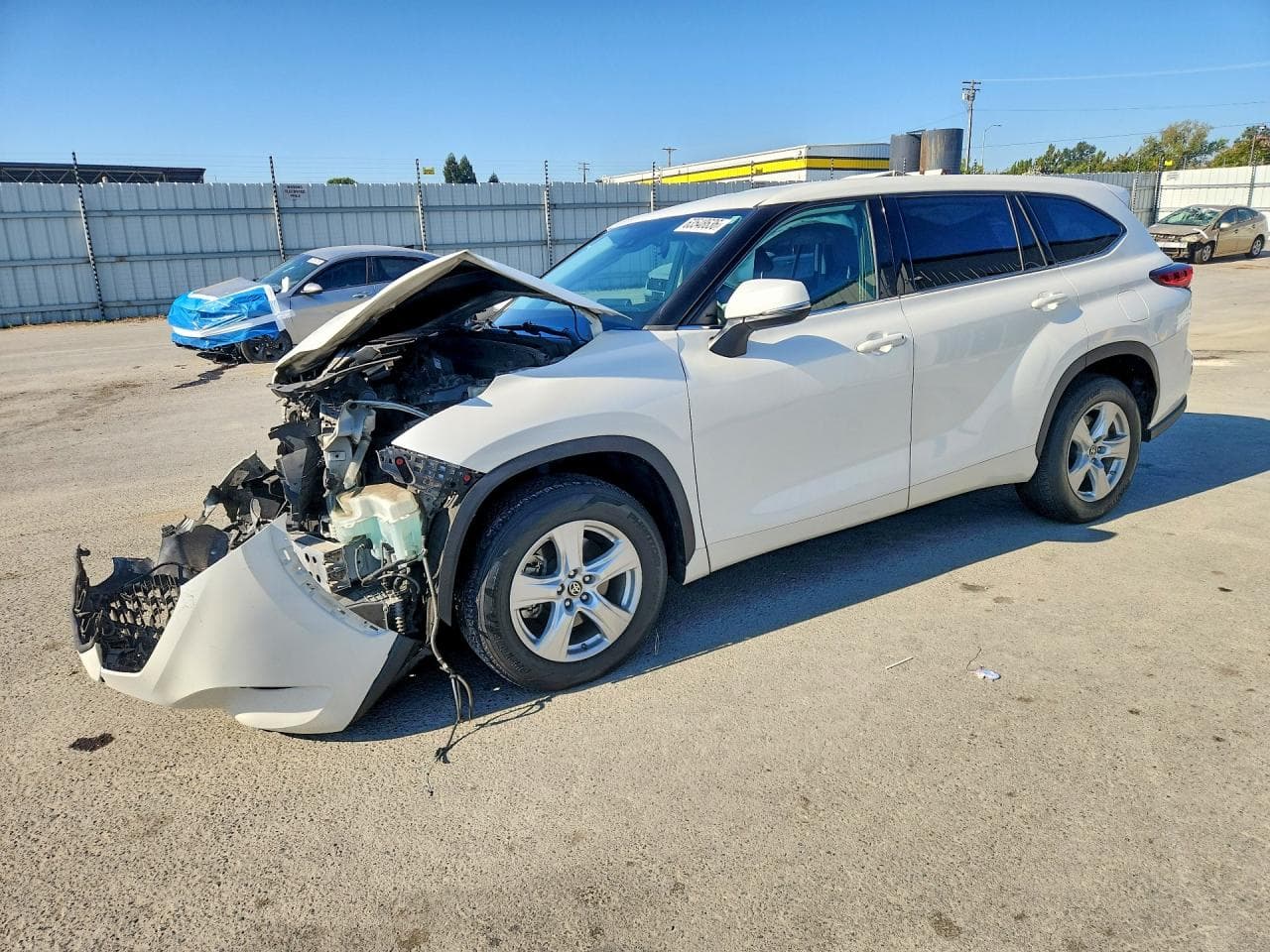 TOYOTA HIGHLANDER