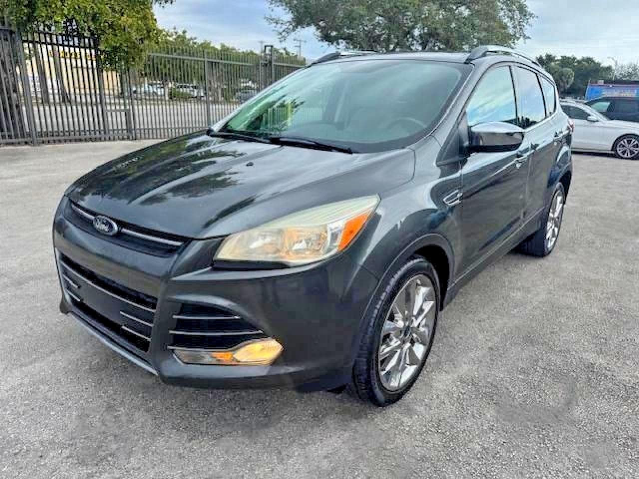 FORD ESCAPE