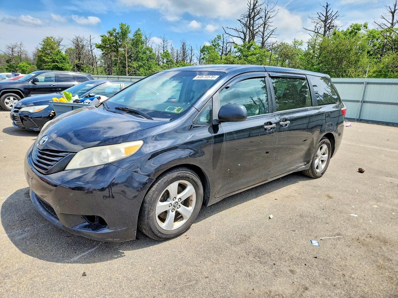 TOYOTA SIENNA