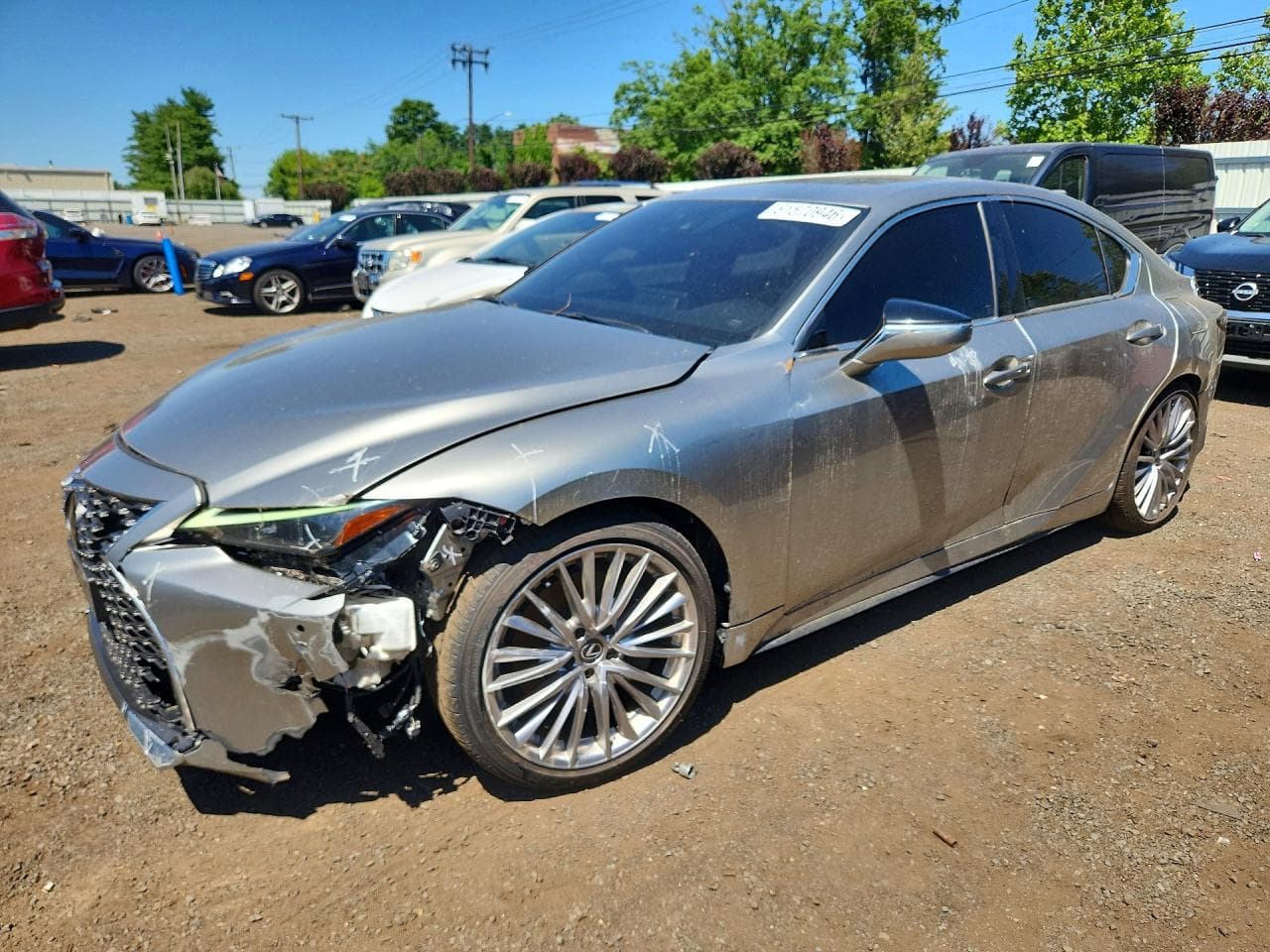 LEXUS IS
