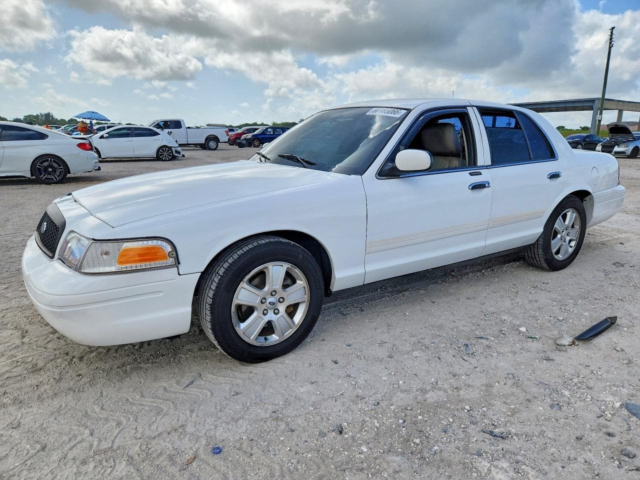 2011 FORD CROWN VIC