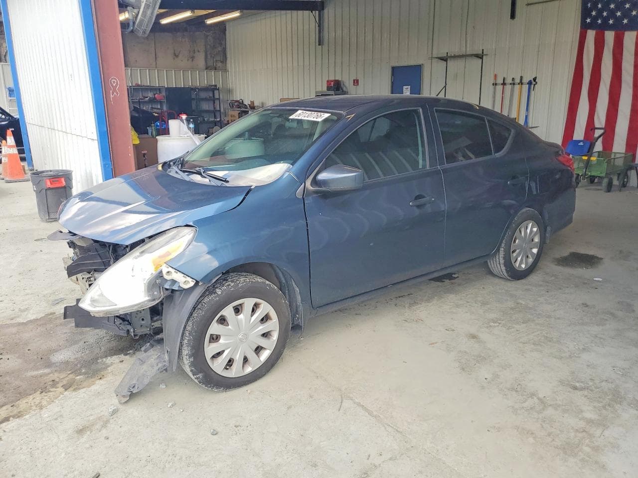 NISSAN VERSA