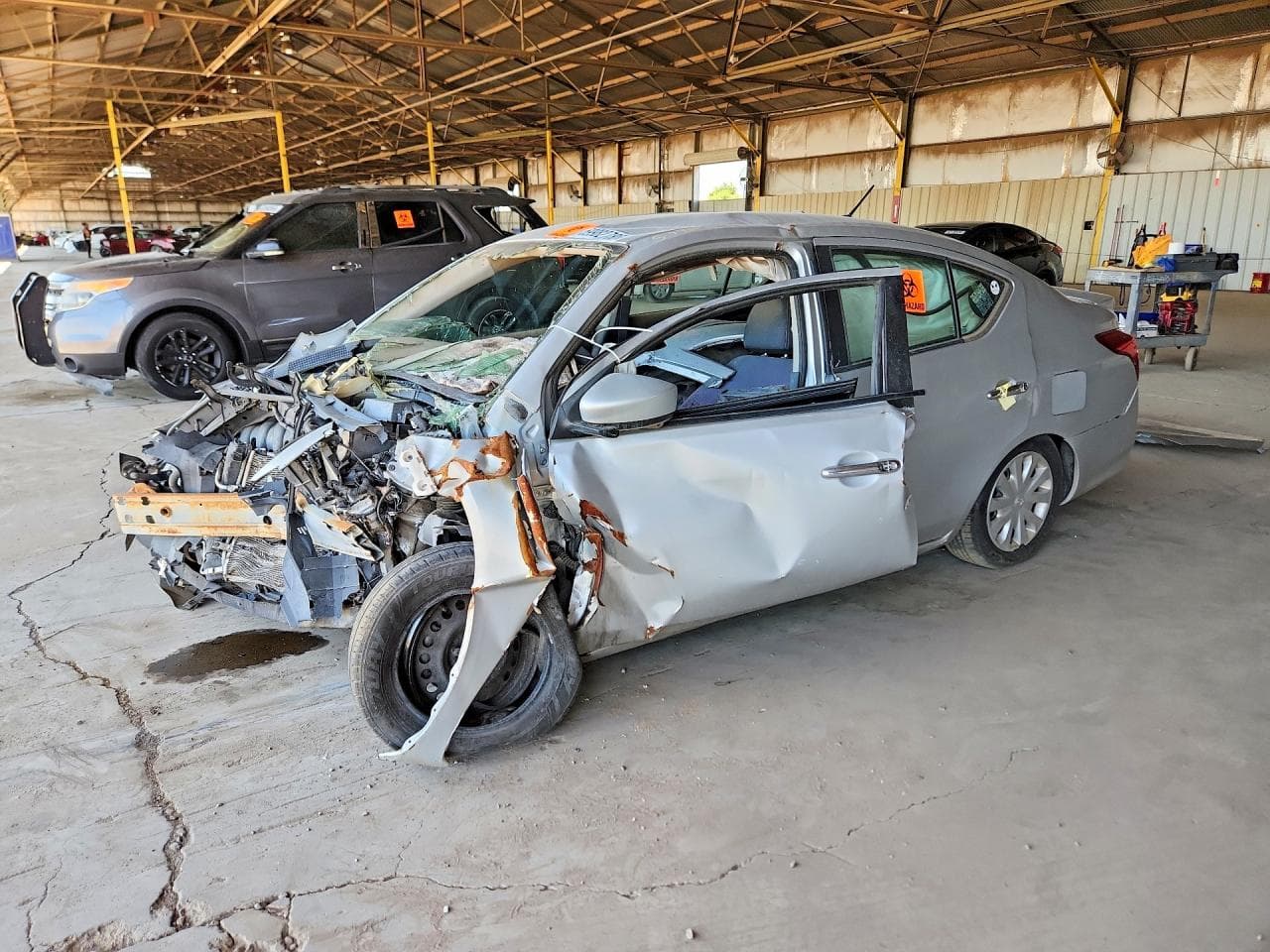NISSAN VERSA