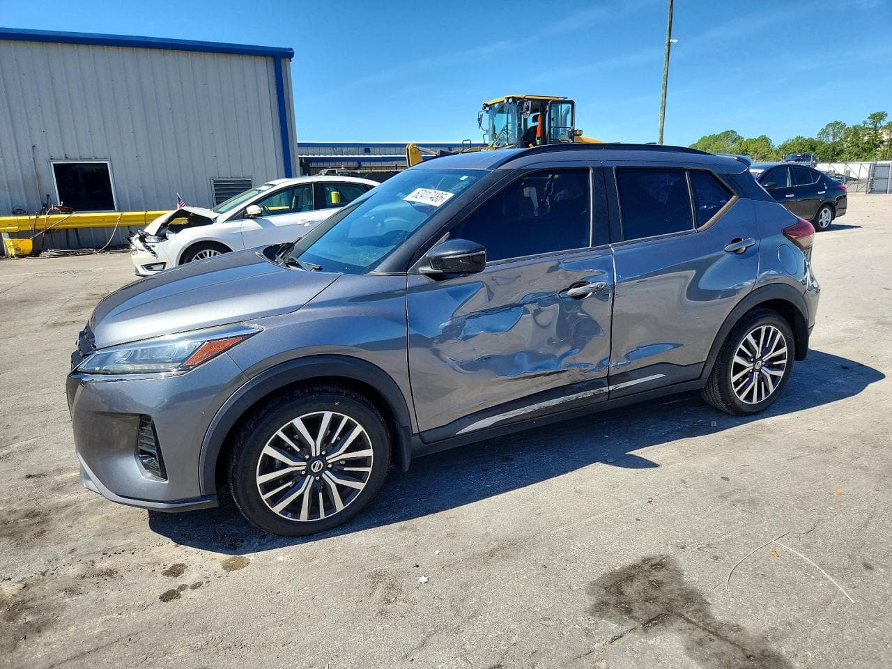 NISSAN KICKS