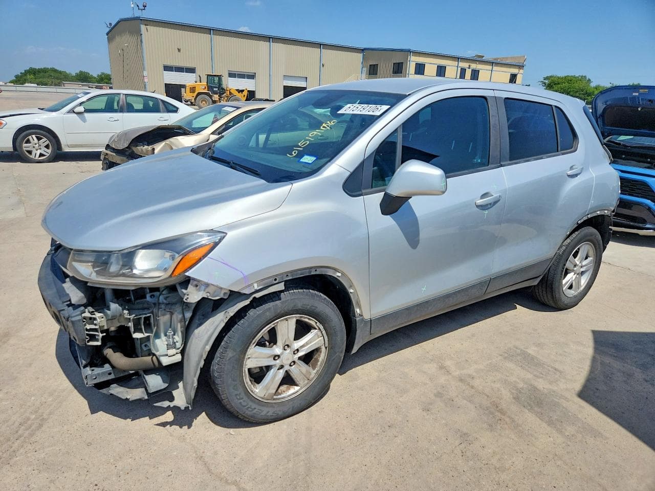 CHEVROLET TRAX