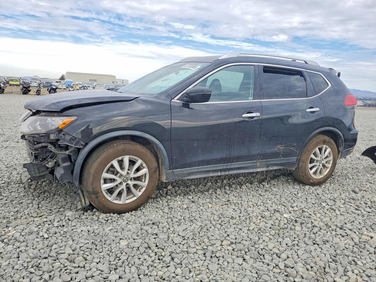 NISSAN ROGUE